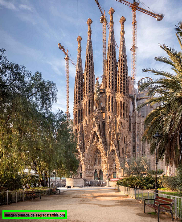  Las 11 maravillas de España, Sagrada Familia